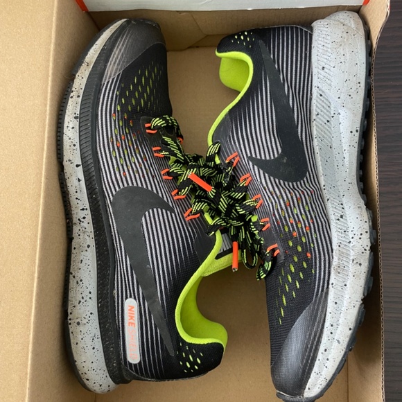 Nike Zoom Pegasus 34 Shield (GS) - Picture 1 of 8